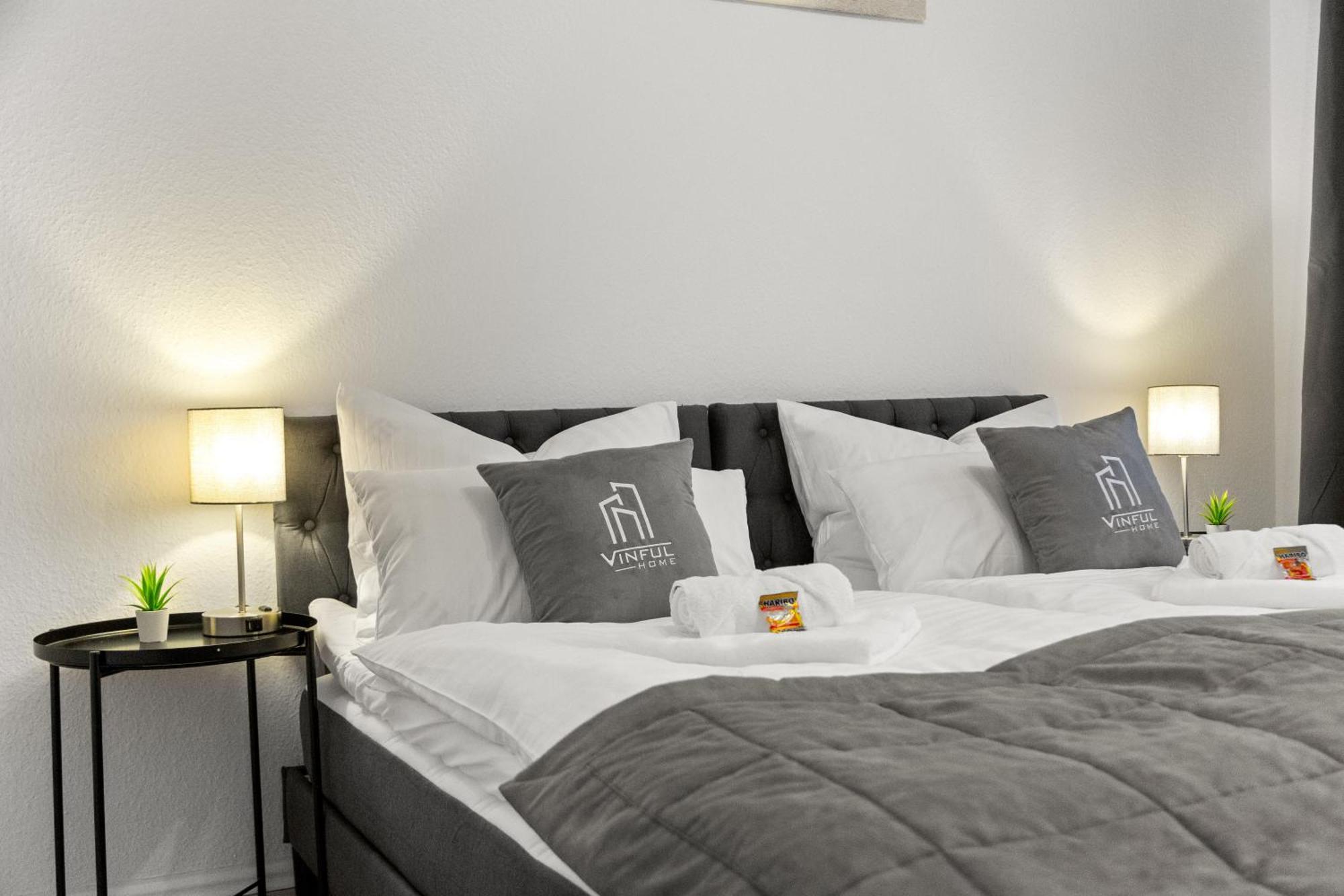 Vinful: Premium-Apartment Mit Balkon Und Parkplatz Mülheim an der Ruhr Exterior foto