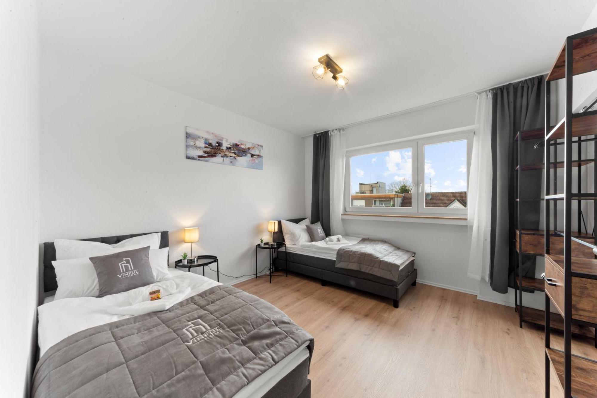 Vinful: Premium-Apartment Mit Balkon Und Parkplatz Mülheim an der Ruhr Exterior foto